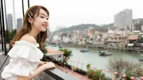 马斯克财力支持美副总统