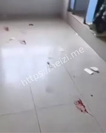 弃婴