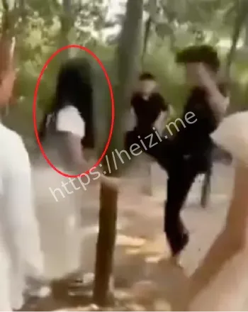 学生霸凌