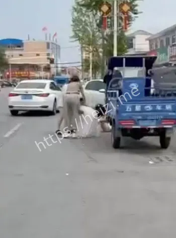 小三和老公做成海报