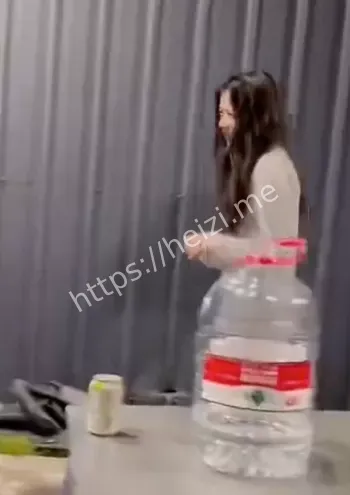 极端女权组织