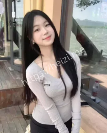 杨清清