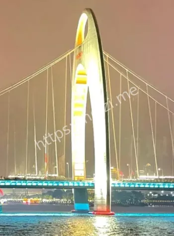 女尸