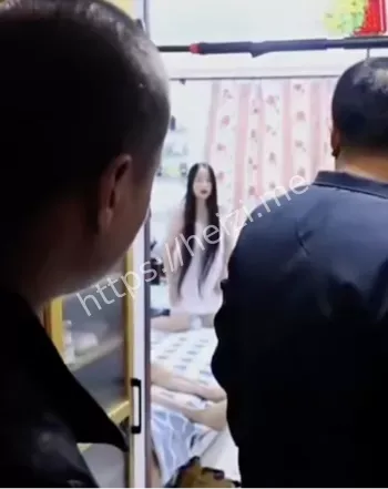 26楼坠亡砸吉利车