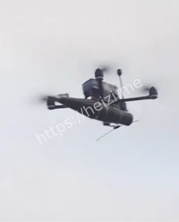 乌克兰自杀式无人机袭击新罗西斯克