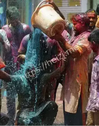 踩踏事件受害者家庭故事