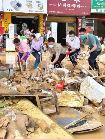 花莲堰塞湖溢流成因