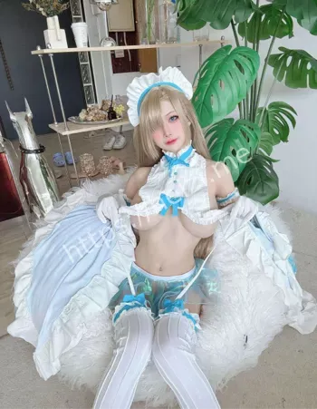 女仆亚丝娜