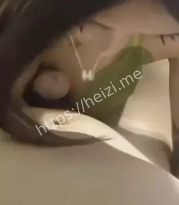 金主包养丑闻