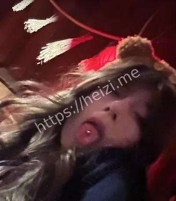 高颜值校园女神