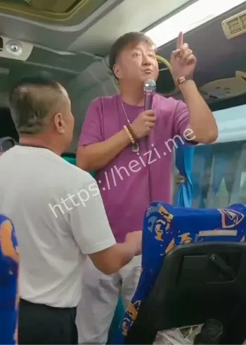 中国游客旅游被威胁