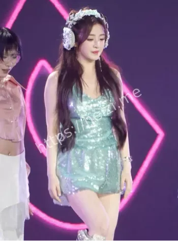 甜美少女转型全能艺人