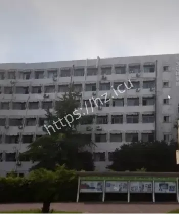 红马甲学姐搭话出事