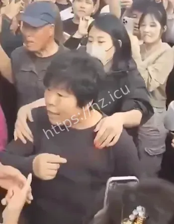 现场撕逼视频疯传