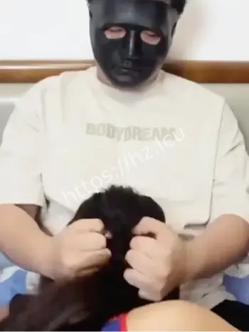 女超人解救朋友