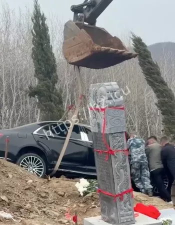 有钱人的世界太离谱