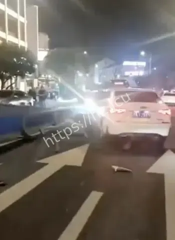 男子药效发作开路虎