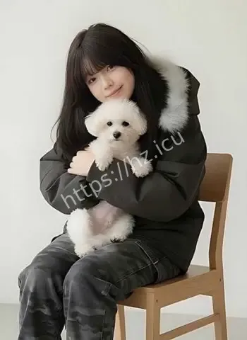 稚嫩翘臀画面养眼