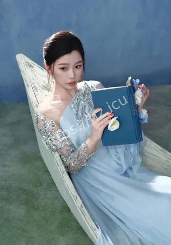 虞书欣着气场在线