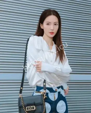 血色禁地性爱片段