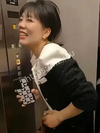 公共场所少妇争议