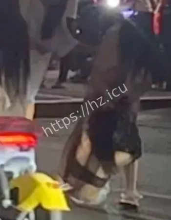 衣服被扯坏