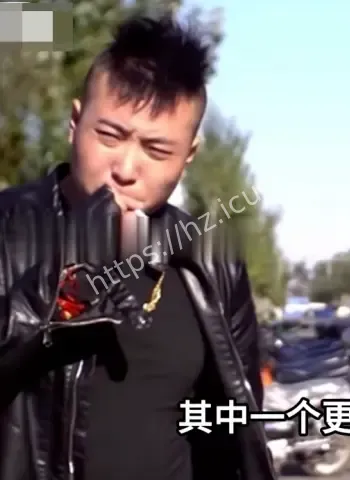 死后百辆豪车相送场面震撼