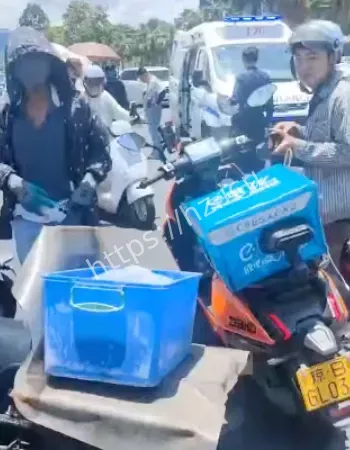 出租车司机捅人事件