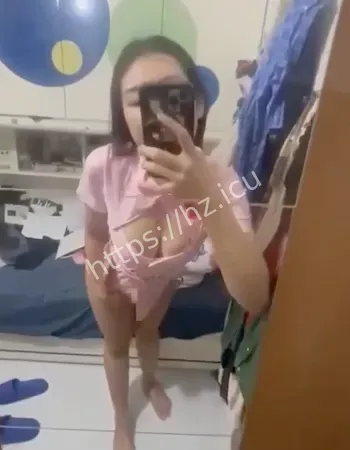 自拍外流