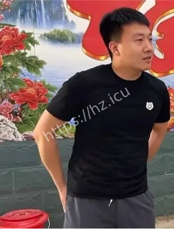 小高出轨王慧